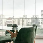 Hospede-se com estilo, Apto a 5min da Faria Lima